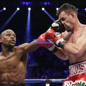 pg模拟器网址-这也能叫防守？七尺中锋场上梦游引球迷怒批